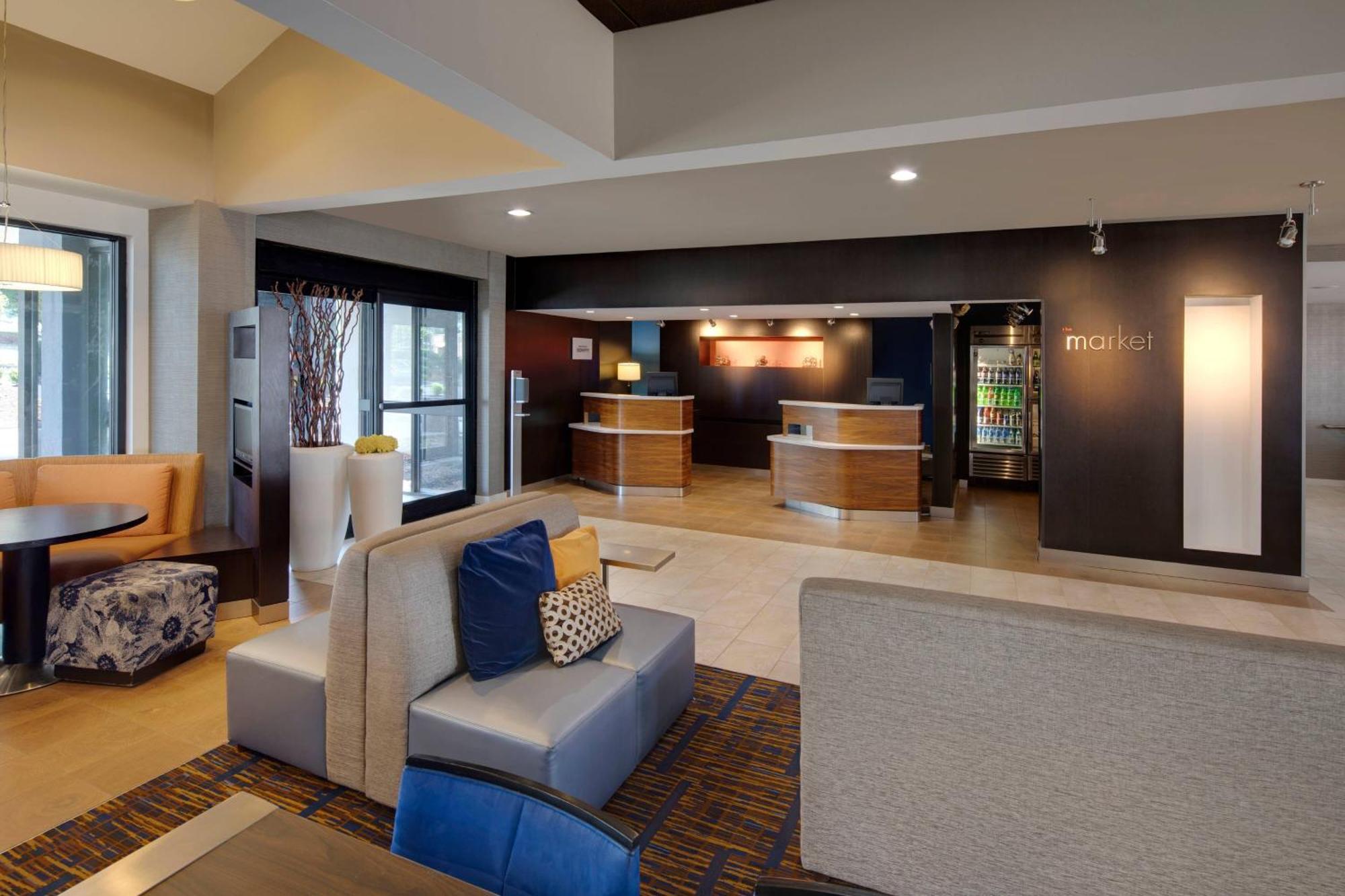 Courtyard Atlanta Norcross/Peachtree Corners Hotel Exterior foto