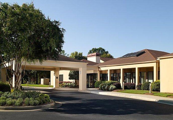 Courtyard Atlanta Norcross/Peachtree Corners Hotel Exterior foto