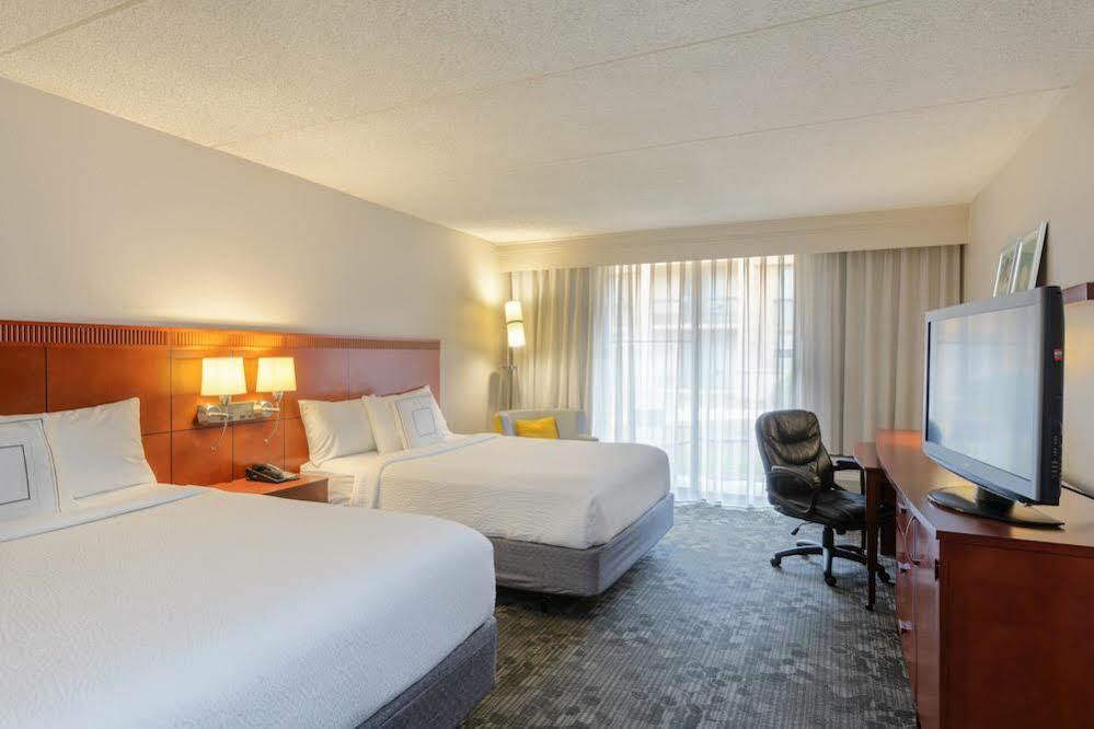 Courtyard Atlanta Norcross/Peachtree Corners Hotel Exterior foto